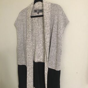 Blanc Noir long open vest